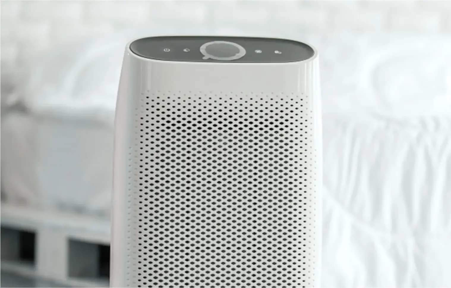 A bedroom UV air purifier that effectively filters out harmful particles and quickly cleans indoor air